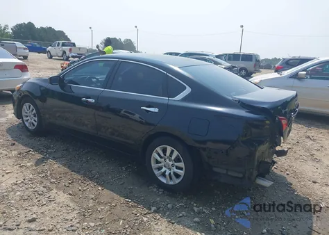2016 Nissan Altima 2.5 S z USA, uszkodzony, nr VIN 1N4AL3AP9GC174639
